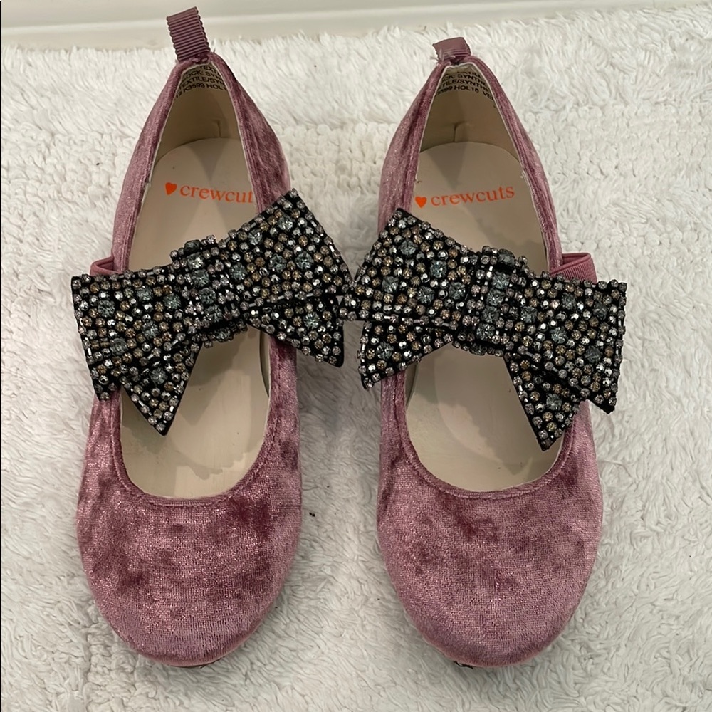 Crewcuts Pink Velvet Girls Shoes with Bow. Size K12